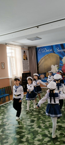 День Защитника Отечества.